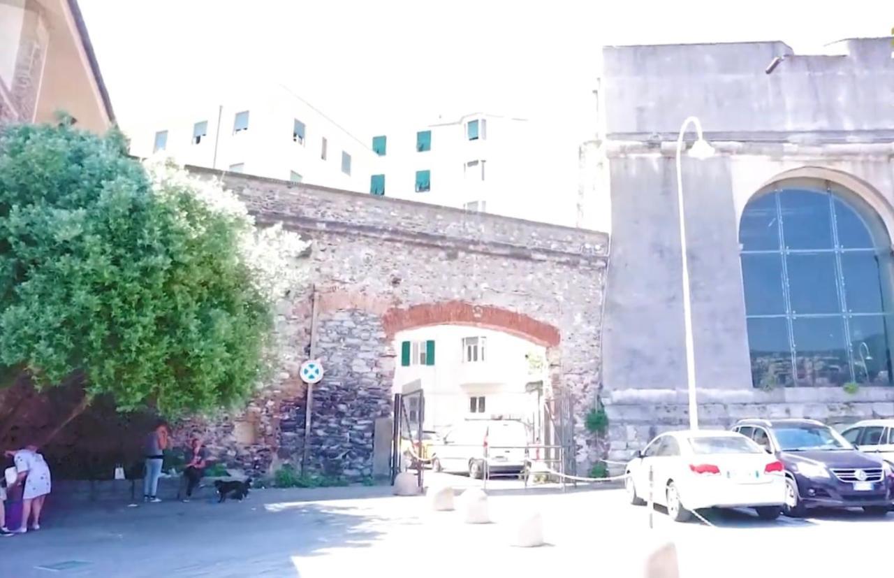 Casa Cimella, Un Nido Nel Cuore Del Porto Antico Cod Citra 010025-Lt-2629 Genova Kültér fotó