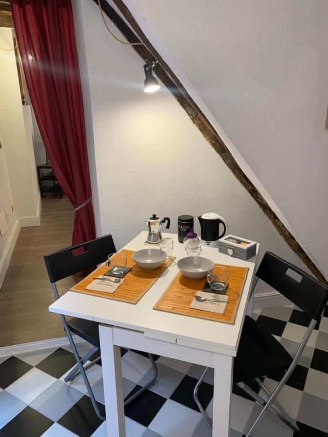 Casa Cimella, Un Nido Nel Cuore Del Porto Antico Cod Citra 010025-Lt-2629 Genova Kültér fotó